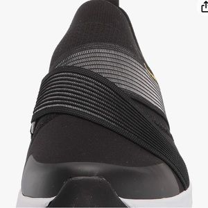 Champion Women’s Black Sneakers